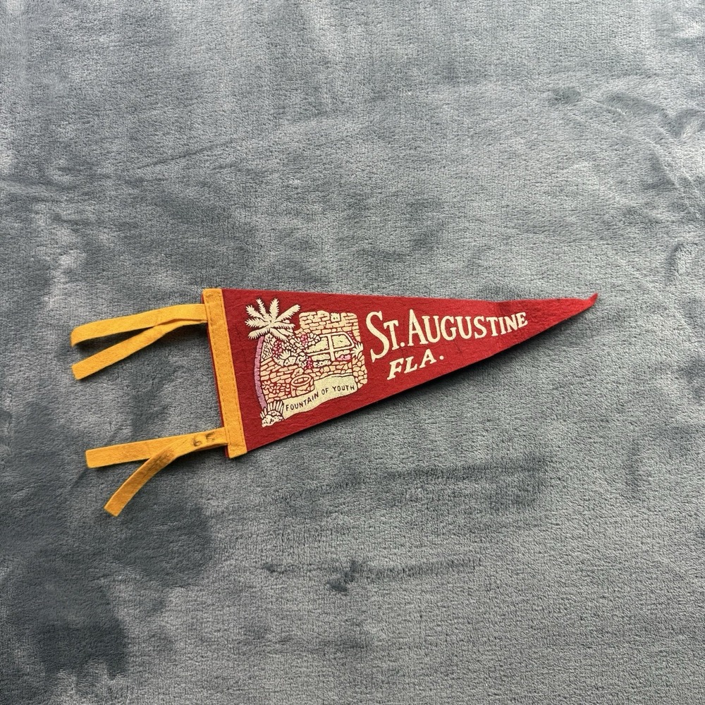 Small Early Vintage St. Augustine Florida Felt Pennant Fountain of Youth 11"